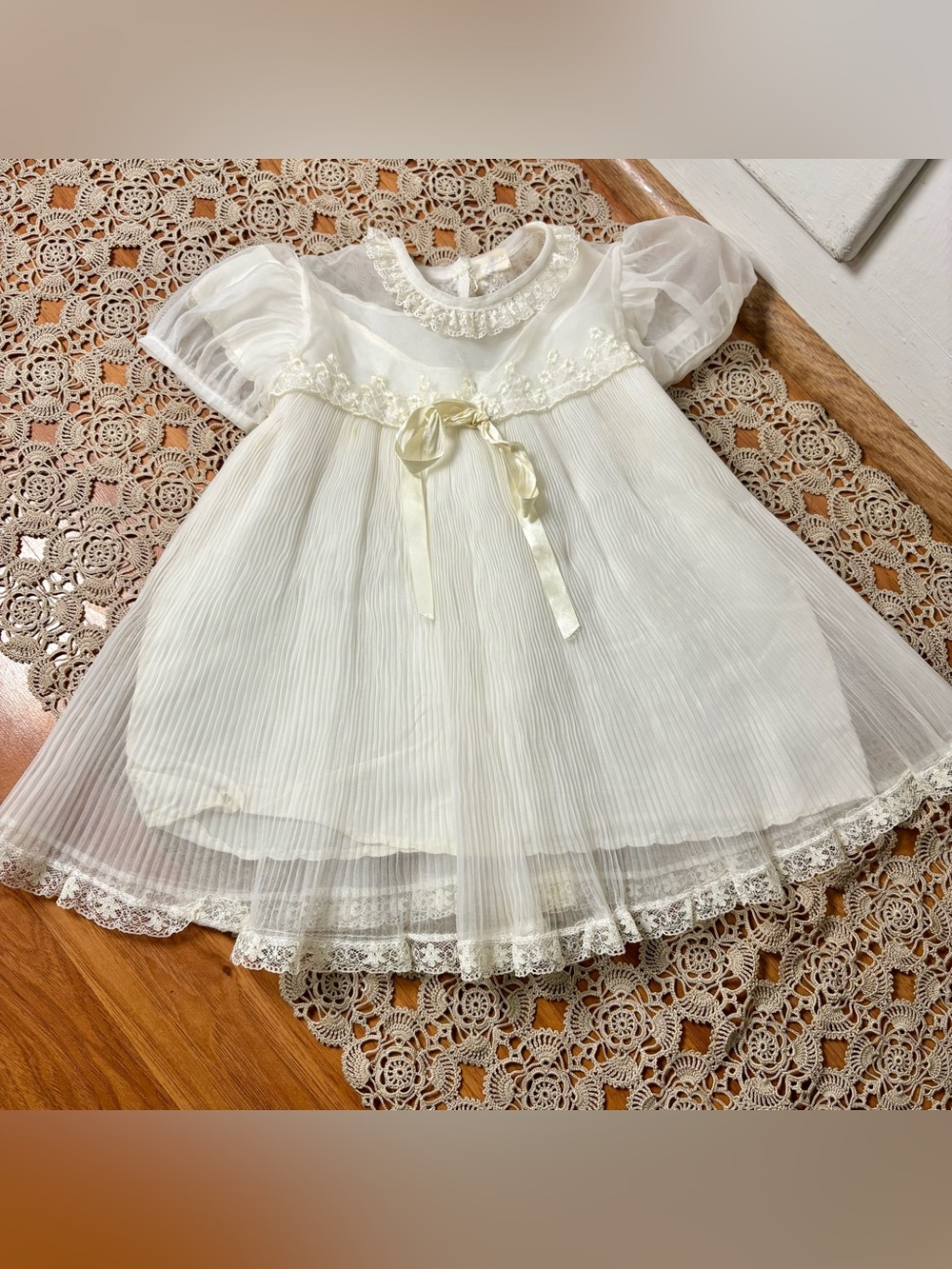 Vintage 60s/70s White Sheer Chiffon Baby Baptism Dress with Liner